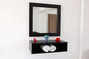 Jessica's Studios & Apartments