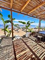 Jessica's Studios & Apartments