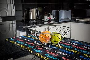 Jessica's Studios & Apartments