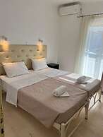 Jessica's Studios & Apartments