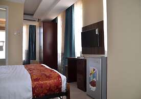 The Grand Plaza Hotel