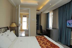 The Grand Plaza Hotel