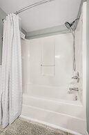 Cotton Bayou 5C Near Beach Boat Slip Pier