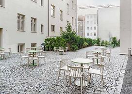 limehome Prague Halkova