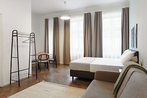 limehome Prague Halkova