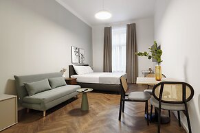 limehome Prague Halkova