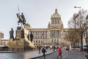 limehome Prague Halkova