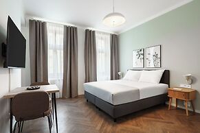 limehome Prague Halkova