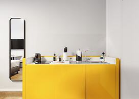 limehome Prague Halkova