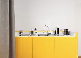 limehome Prague Halkova