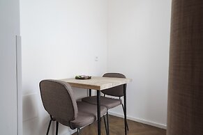 limehome Prague Halkova