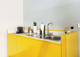 limehome Prague Halkova