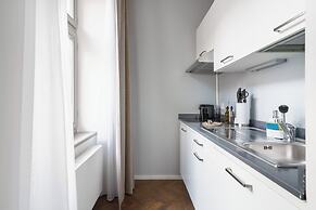 limehome Prague Halkova