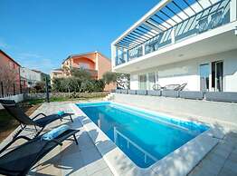 Exclusive Retreat With Private Pool in Novalja
