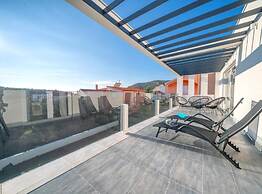 Exclusive Retreat With Private Pool in Novalja