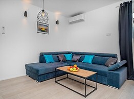 Exclusive Retreat With Private Pool in Novalja