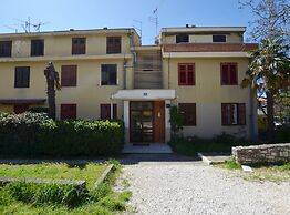 Airy and Comfortable Apartment With Loggia