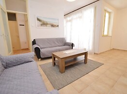 Airy and Comfortable Apartment With Loggia