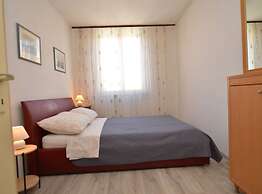 Airy and Comfortable Apartment With Loggia