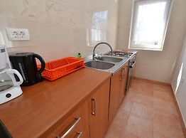 Airy and Comfortable Apartment With Loggia