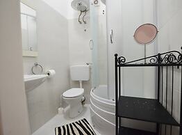 Sweet and Winding Centre Lodge