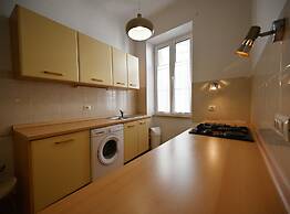 Sweet and Winding Centre Lodge