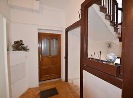 Sweet and Winding Centre Lodge