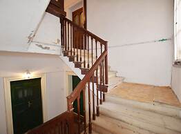 Sweet and Winding Centre Lodge