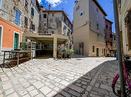 Snug and Stylish Downtown Rovinj Apartment
