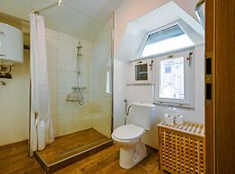 Snug and Stylish Downtown Rovinj Apartment