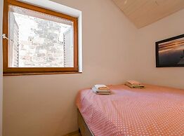 Snug and Stylish Downtown Rovinj Apartment