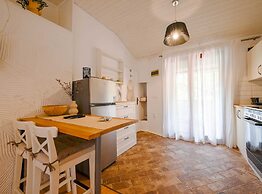 Snug and Stylish Downtown Rovinj Apartment