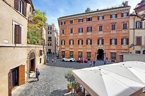 YCH-Luxury home near Piazza Venezia