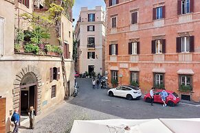 YCH-Luxury home near Piazza Venezia