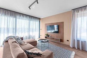 Apartment in Pula With Sea View and Bubble Bath