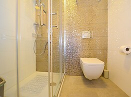 Family Friendly Spacious Apartment With Garden and Terrace