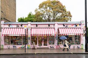 Radipole Road IV by Onefinestay