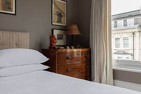 Radipole Road IV by Onefinestay