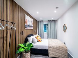 Bradford Bliss Apartment - Sleeps 2