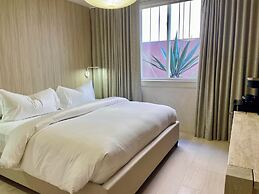 Palace Modern Hotel at the Plaza