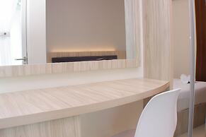 Fancy And Nice Studio At Grand Kamala Lagoon Apartment