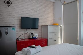 Comfy Studio At Pakubuwono Terrace Apartment