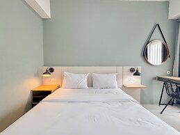 Comfortable Living Studio At Tamansari Prospero Apartment