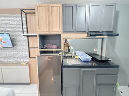 Comfortable Living Studio At Tamansari Prospero Apartment