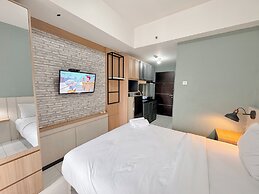 Comfortable Living Studio At Tamansari Prospero Apartment