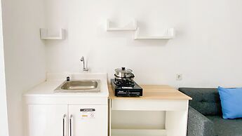 Relaxing And Homey 2Br At Bassura City Apartment