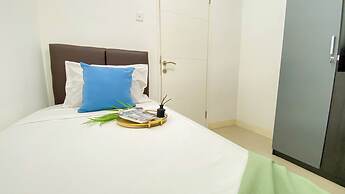Relaxing And Homey 2Br At Bassura City Apartment