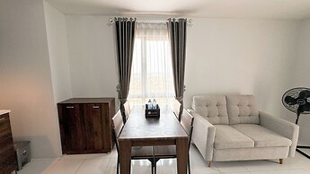 Nice And Comfortable Stay 2Br At Tamansari Prospero Sidoarjo Apartment