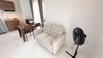 Nice And Comfortable Stay 2Br At Tamansari Prospero Sidoarjo Apartment