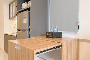 Cozy And Modern 2Br At Meikarta Apartment